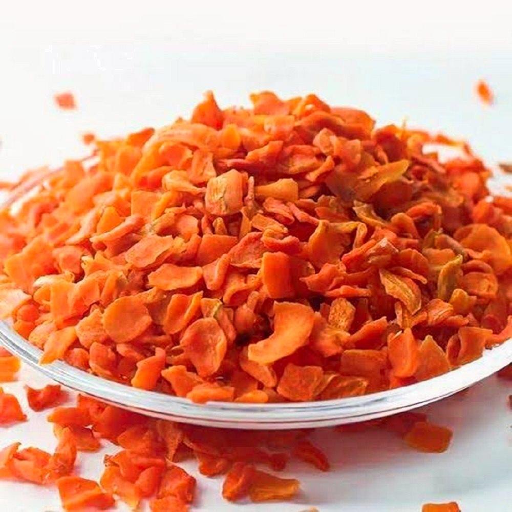 Dry Carrot Flakes